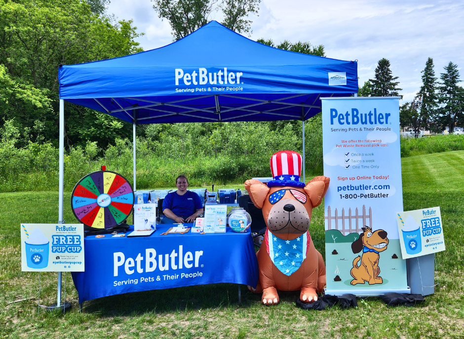 Pet Butler Franchise Owner doing local marketing in their community